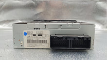 Load image into Gallery viewer, INFO-GPS SCREEN Nissan Quest Titan 07 08 09 10 11 12 - NW105315