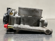 Load image into Gallery viewer, THROTTLE BODY Mazda Rx8 2004 04 05 06 07 08 09 10 - NW389478