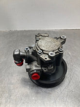 Load image into Gallery viewer, POWER STEERING PUMP E350 E550 CL550 CL600 CL63 CL65 CLS550 07-12 - NW388952