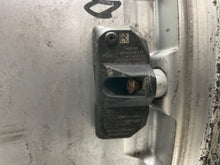 Load image into Gallery viewer, WHEEL RIM S450 Cdn S550 S600 S63 S65 SL55 SL550 SL600 07-09 18x8-1/2 - NW390845