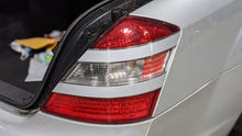 Load image into Gallery viewer, TAIL LIGHT LAMP ASSEMBLY S450 Cdn S550 S600 S63 S65 SL55 07-09 Right - NW389667