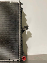 Load image into Gallery viewer, RADIATOR Cayenne 2003 03 2004 04 2005 05 2006 06 2007 07 2008 08 09 10 - NW132503