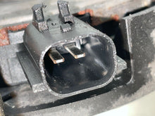 Load image into Gallery viewer, RADIATOR FAN ASSEMBLY Dodge Neon 2004 04 2005 05 Manual Dual Fan - NW382891