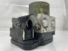 Load image into Gallery viewer, ABS Pump RAV4 2016 - NW380100