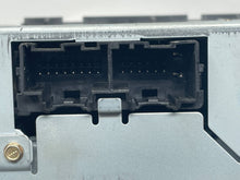 Load image into Gallery viewer, Radio Chevrolet Malibu 2010 - NW135320