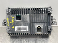 Load image into Gallery viewer, INFO-GPS SCREEN CLS550 CLS63 E350 E550 E63 10 11 12 13 - NW385640
