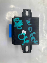 Load image into Gallery viewer, RANGE CONTROL COMPUTER Audi A4 A8 S4 S8 2001 01 - 06 - NW28389