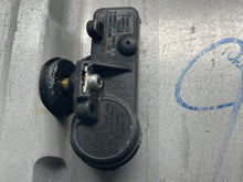 Load image into Gallery viewer, WHEEL RIM Escape 13-16 17x7-1/2 ALUM 17x7-1/2, 5 lug, 4-1/4" - NW390549