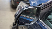 Load image into Gallery viewer, Side View Door Mirror Volkswagen Atlas 2019 - NW382494