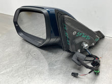 Load image into Gallery viewer, Side View Door Mirror Volkswagen Atlas 2019 - NW382494