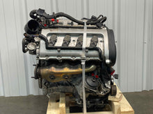 Load image into Gallery viewer, ENGINE Volkswagen Phaeton 2004 04 2005 05 2006 06 4.2L - NW383143