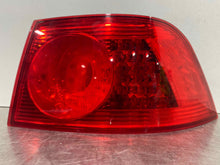 Load image into Gallery viewer, OUTER TAIL LIGHT LAMP Volkswagen Phaeton 2004 04 2005 05 Right - NW389711