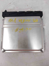 Load image into Gallery viewer, ECU ECM COMPUTER Volvo S60 V70 S80 XC90 2002 02 03 - 04 - NW63205