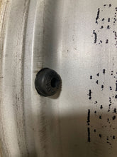 Load image into Gallery viewer, WHEEL Nissan Altima 05 06 16" Alloy 6 Spoke - NW198448