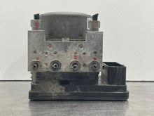 Load image into Gallery viewer, ABS ANTI-LOCK BRAKE PUMP Cadillac XTS 2013 13 2014 14 - NW380023