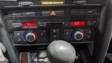 Load image into Gallery viewer, TEMPERATURE CONTROLS Audi A6 S6 06 07 08 09 10 11 - NW385282