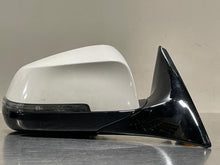 Load image into Gallery viewer, Side View Door Mirror BMW 640I 2016 - NW382359