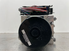 Load image into Gallery viewer, ABS ANTI-LOCK BRAKE PUMP C250 C300 C350 C63 GLK350 13 14 15 - NW380082