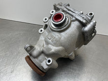 Load image into Gallery viewer, Carrier Assembly INFINITI Q50 2015 - NW382058