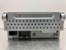 Load image into Gallery viewer, Radio Land Rover LR2 LR3 2008 08 2009 09 2010 10 2011 11 AM FM Cd Player - NW391513