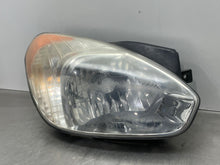 Load image into Gallery viewer, HEADLIGHT LAMP ASSEMBLY Hyundai Accent 06 07 08 09 10 11 Right - NW398948