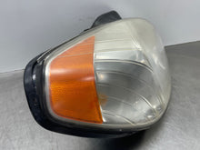 Load image into Gallery viewer, HEADLIGHT LAMP ASSEMBLY Hyundai Accent 06 07 08 09 10 11 Right - NW398948