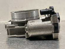 Load image into Gallery viewer, Throttle Body Cadillac CTS 2013 - NW404590