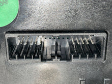 Load image into Gallery viewer, FRONT TEMPERATURE CONTROLS Jaguar XF XFR 2016 16 2017 17 - NW398795