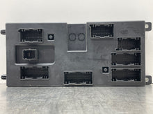 Load image into Gallery viewer, BODY CONTROL MODULE BCM COMPUTER XF XFR 2016 16 2017 17 - NW393608