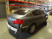 Load image into Gallery viewer, CARRIER ASSEMBLY G37 G25 Q60 2011 11 2012 12 2013 13 2014 14 Rear - NW46533