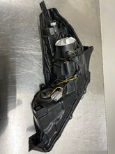 Load image into Gallery viewer, HEADLIGHT LAMP ASSEMBLY Legacy 2010 10 2011 11 2012 12 Right - NW103602
