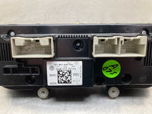 Load image into Gallery viewer, TEMPERATURE CONTROLS Volkswagen Passat 2013 13 2014 14 - NW398867