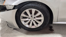 Load image into Gallery viewer, WHEEL RIM Beetle Passat 12 13 14 15 16x6-1/2 ALLOY - NW406557