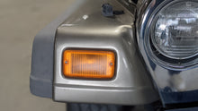 Load image into Gallery viewer, PARKLAMP Jeep Wrangler 2001 01 2002 02 2003 03 04 05 06 Right - NW397219