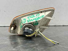 Load image into Gallery viewer, SIDE MARKER LAMP LIGHT Jeep TJ Wrangler 1997-2006 Left - NW397220