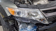Load image into Gallery viewer, HEADLIGHT LAMP ASSEMBLY Venza 09 10 11 12 13 14 15 16 Right - NW399019