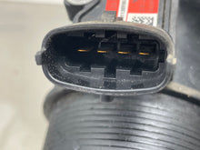 Load image into Gallery viewer, Intercooler Land Rover LR2 2014 - NW399213