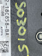 Load image into Gallery viewer, Radio Land Rover LR2 2014 - NW402039