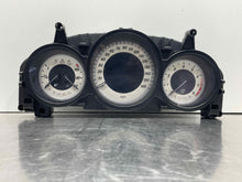 Load image into Gallery viewer, SPEEDOMETER CLUSTER E250 Van E300 E350 E400 E550 E63 2015 15 - NW403810