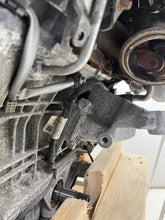 Load image into Gallery viewer, Engine Motor MERCEDES E-CLASS 2015 - NW395815