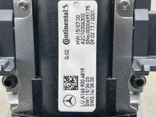 Load image into Gallery viewer, Radio MERCEDES GLS-CLASS 2017 - NW402016