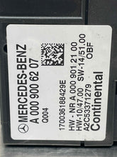 Load image into Gallery viewer, FUEL PUMP CONTROL MODULE COMPUTER B250 C250 C300 C350 C63 E250D 11-15 - NW393729