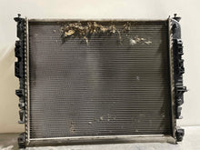 Load image into Gallery viewer, RADIATOR ML320 ML350 ML450 ML550 ML63 R320 R350 09 10 11 12 - NW401523