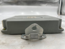 Load image into Gallery viewer, ECU ECM COMPUTER Saab 9-2X 2005 05 Auto 2.5 - NW62182