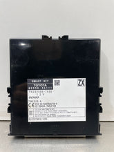 Load image into Gallery viewer, Computer Toyota Camry 2014 - NW393793