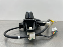 Load image into Gallery viewer, Exterior Door Handle Cadillac XTS 2016 - NW400345