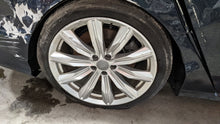 Load image into Gallery viewer, Wheel Rim AUDI A8 2016 - NW406185