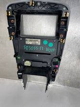 Load image into Gallery viewer, Radio Chevrolet Volt 2012 - NW401731
