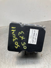 Load image into Gallery viewer, ABS PUMP BMW X3 2005 05 - NW391648