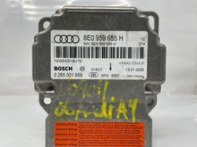 Load image into Gallery viewer, Air Bag computer Audi S4 A4 RS4 2005 05 2006 06 2007 07 - NW28317